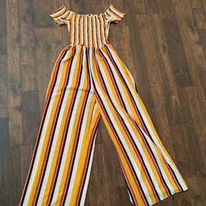 Stripped yellow jumpsuit